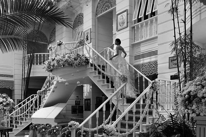 wedding location, outside, black and white and love