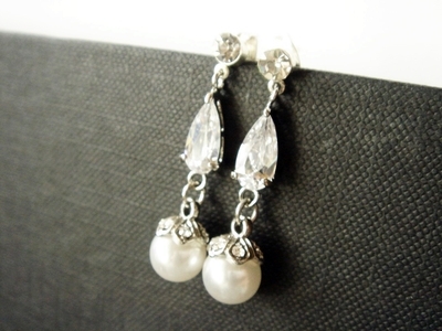 earrings, great gatsby and diamond