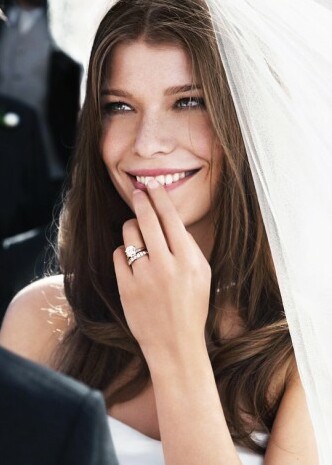 eyes, rings and bride