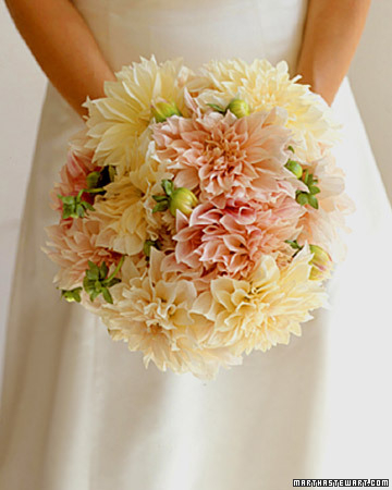 pretty, bouquet and bride
