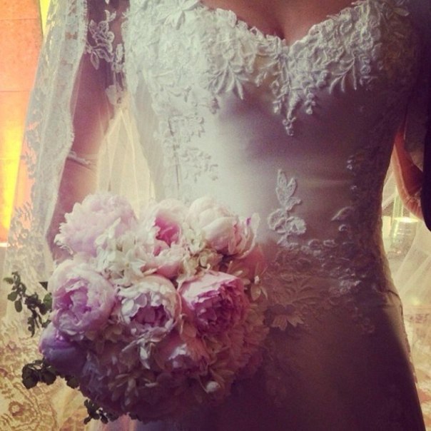 nails, wedding dress, girl and luxury