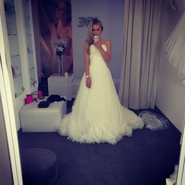 style, wedding dress, girl and nails