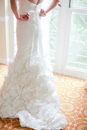 bow, women and gown