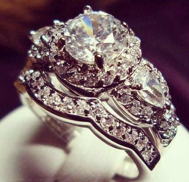 wedding ring, engagement ring, diamonds and love