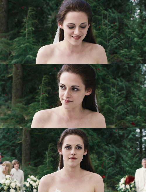 breaking dawn, smile, bride and beautiful