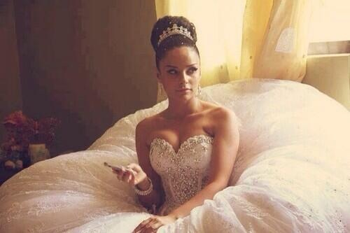 big, weddings and tiara