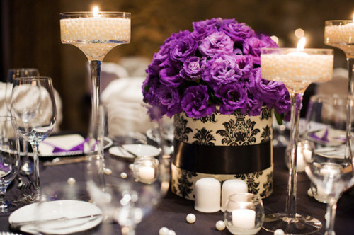wedding bride, roses and purple