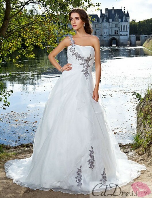 a line wedding dress, gorgeous wedding dress, long wedding dress and gorgeous
