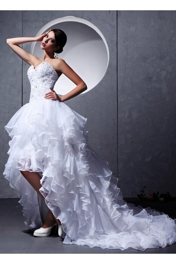 white, dress and sweetheart neckline