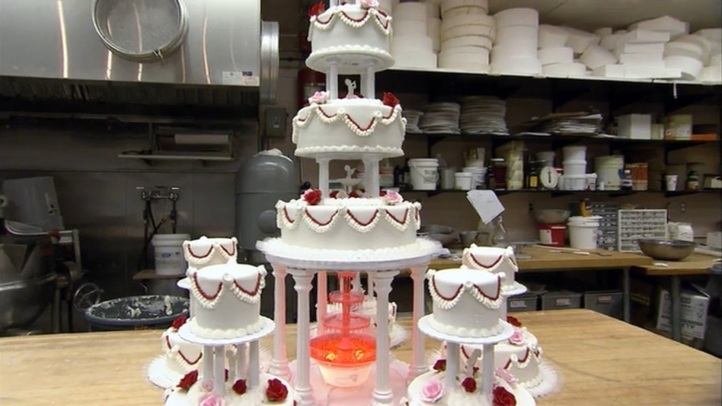 cake boss, wedding cake and cake