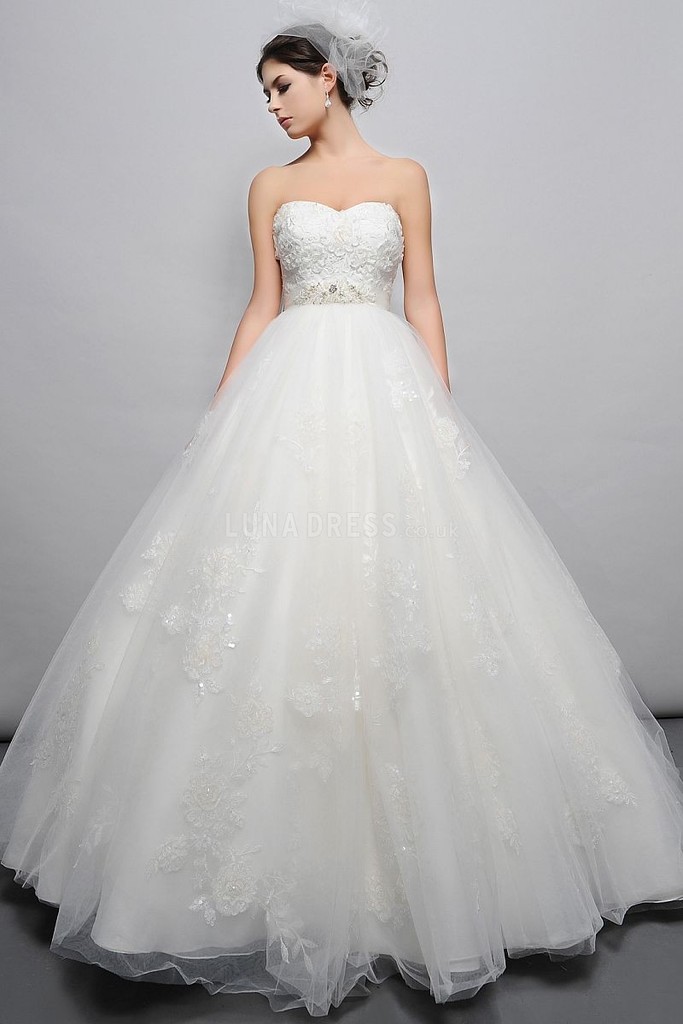 long wedding dresses, elegant wedding dresses, new wedding dresses and wedding dresses 2013
