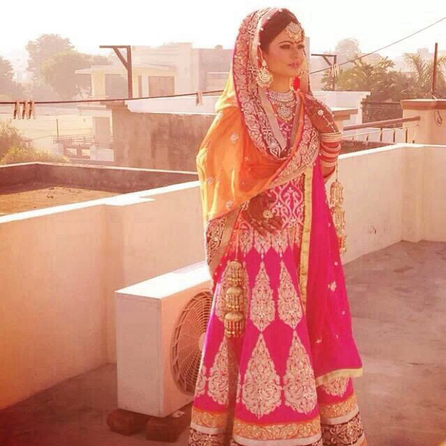 bride, india, mehndi and pakistani