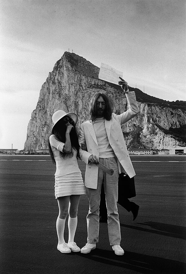 glasses, black n white, yoko and white