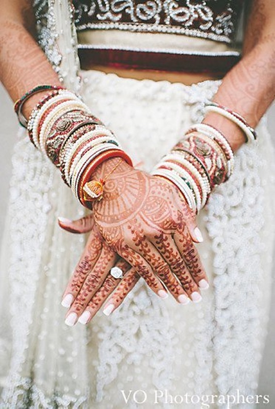 dulhan, lengha, bangles and henna