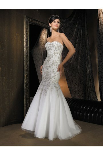 open back wedding dress, strapless wedding dress and trumpet wedding dress