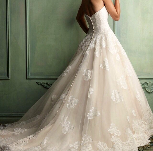 want it, beautiful, nice and dress