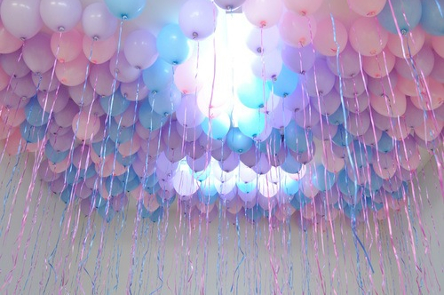 wheel, blue and balloon