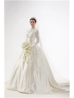 bridal gowns, sexy and gentlewomanly