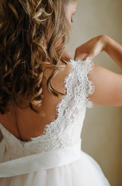 hair, ribbon and lace