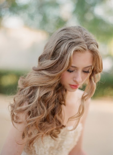 blond, pretty and WeddingHair