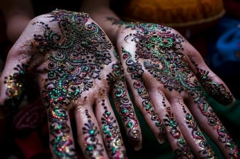 fascination, henna and green