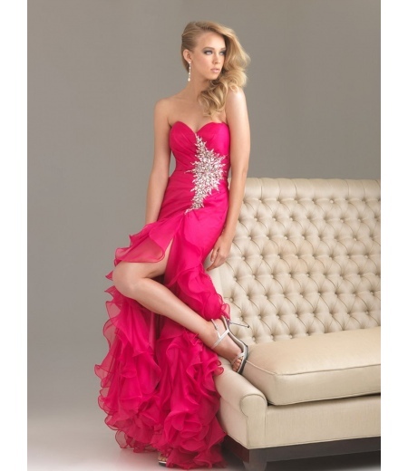 Prom, woods and feathers