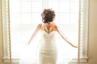 veil, curly and wedding dress