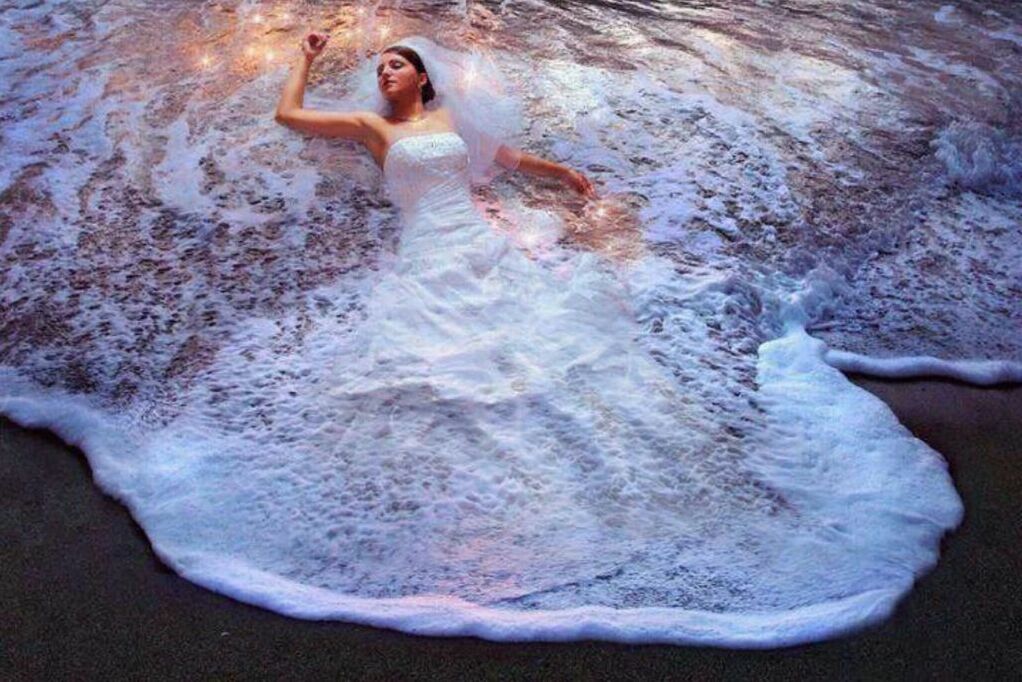 wave, bride, bridal gown and dress