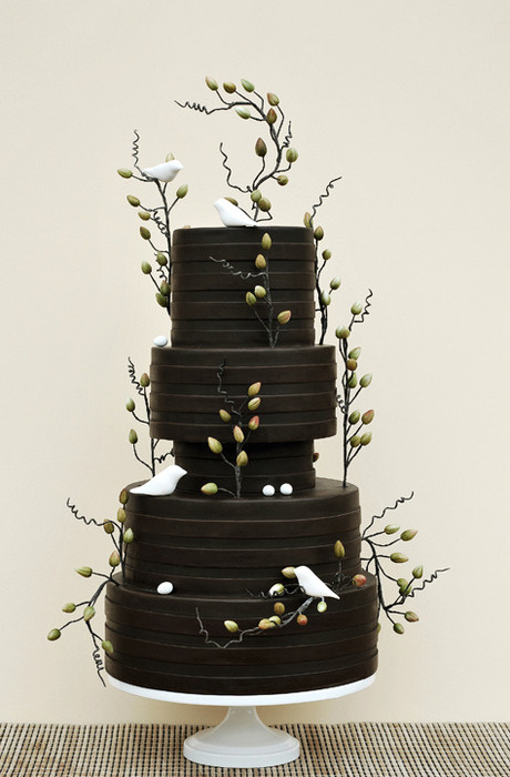 black wedding cake
