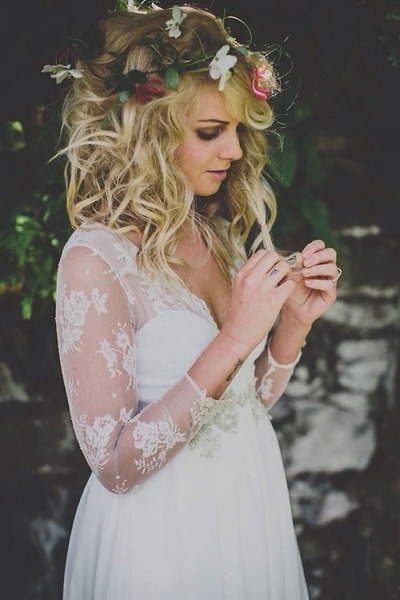 Flowy, tumblr and wedding dress