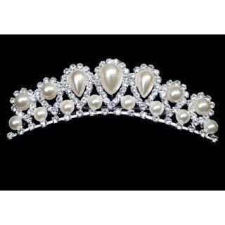 fashion, pearl and engagement