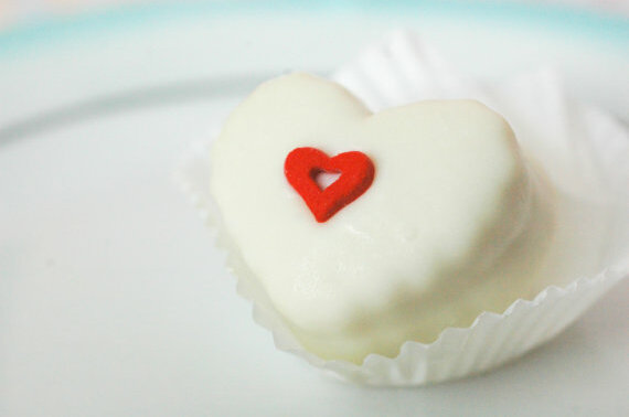 cupcake, red heart and red