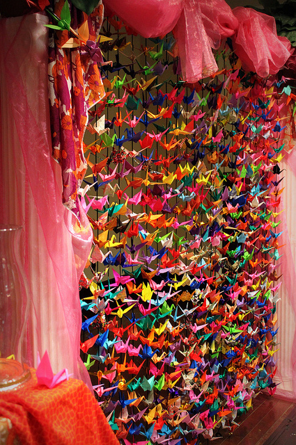 colors, 1000 paper cranes and offbeat bride