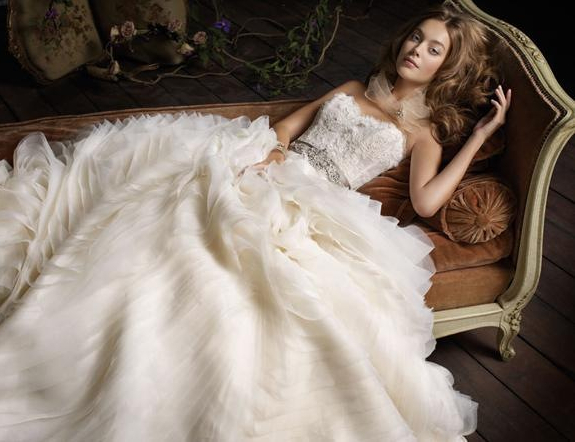 wedding dress, elegant and lazaro