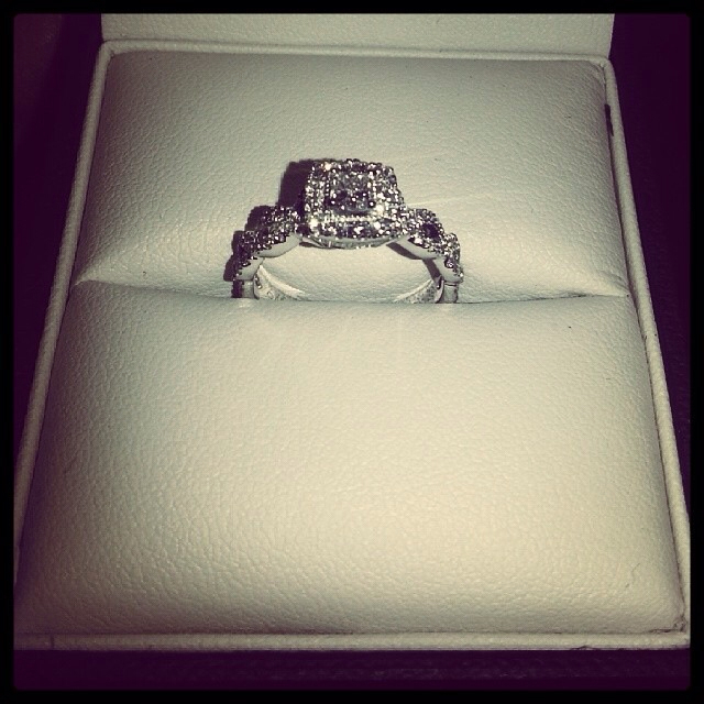 rock, perfect, shiny and wedding ring
