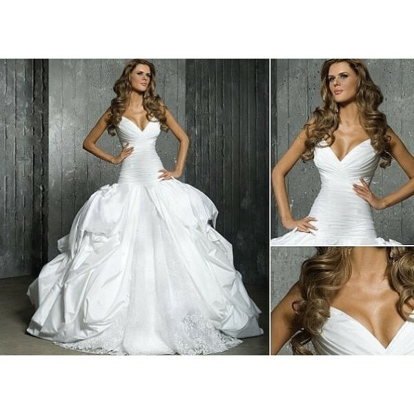 vintage, wedding dress, ruching and gorgeous