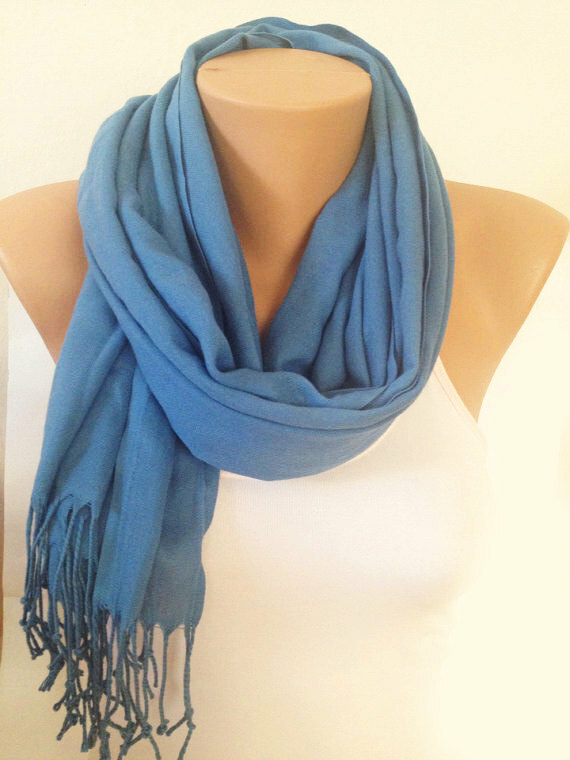 bridesmaids gift, wedding accessories, blue pashmina and wedding party gift