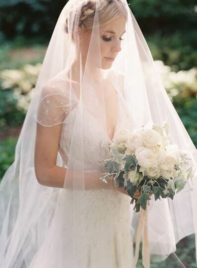 pretty, gorgeous and فستان أبيض