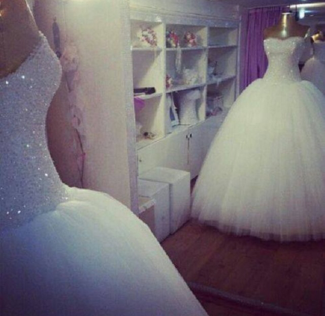 white, mirror, kiss and OMG