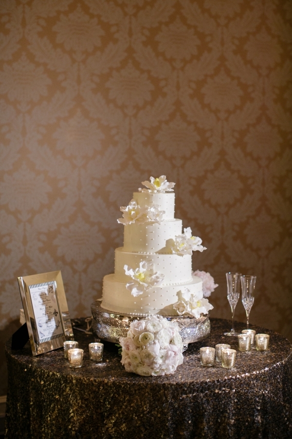planner, bridal, classic and wedding cake