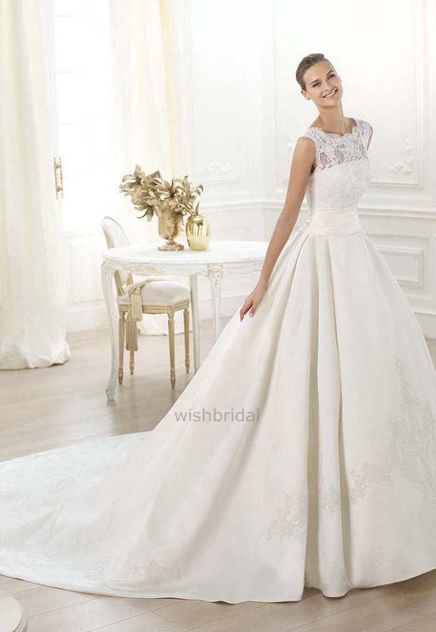sleeveless wedding dress