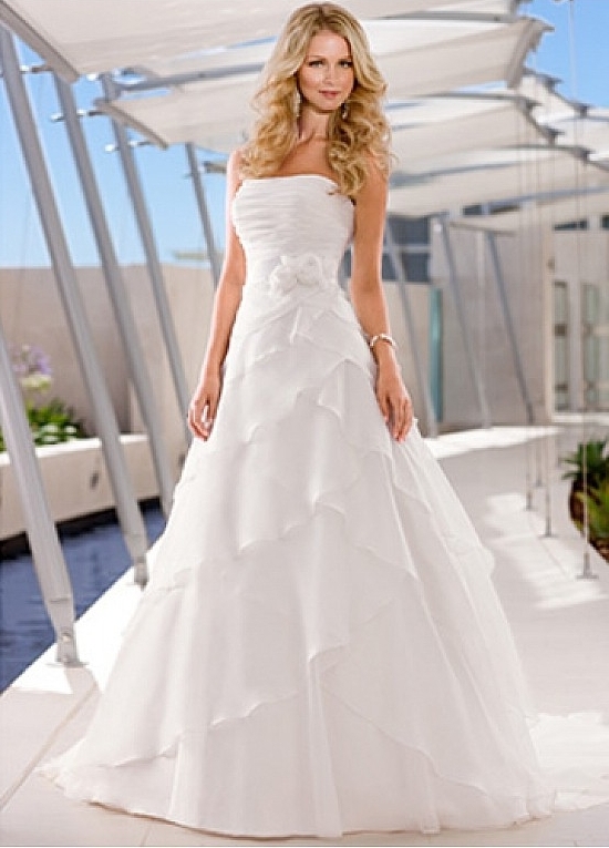 nice weddingdress and occasion wedding dress