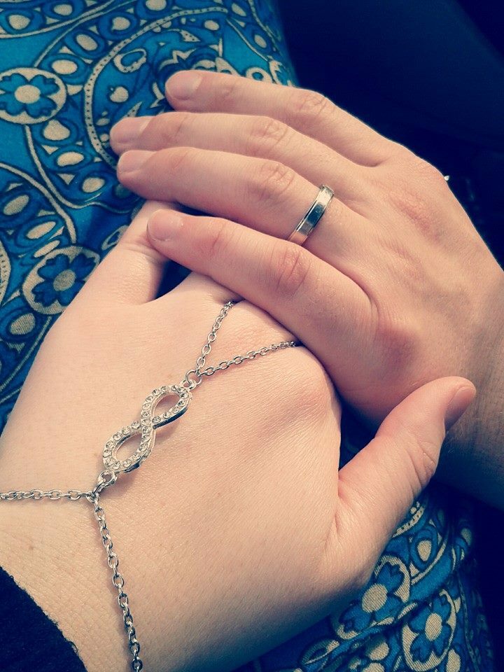 ring, hand jewellery, chic and jewellery