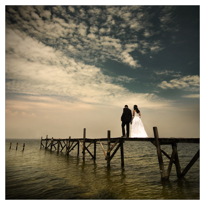 boy, girl, love and sea