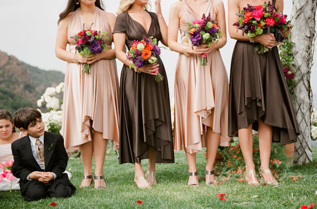 dresses, bridesmaids and bouquet