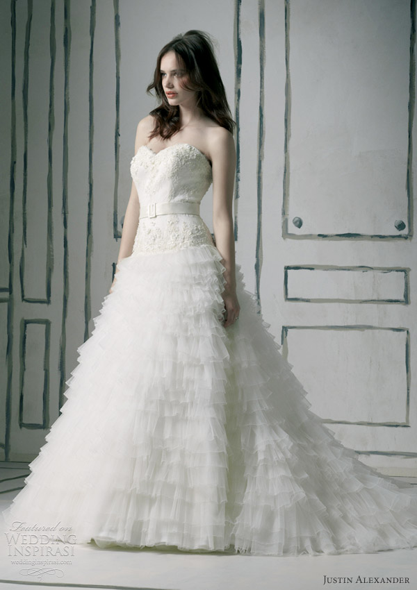 wedding dress, luxurious, dresses and cute