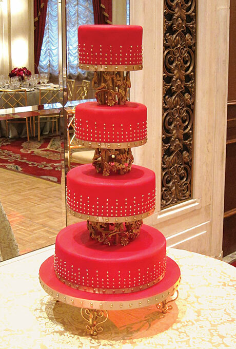 a mazing, wedding cake and gold ornate wedding cake