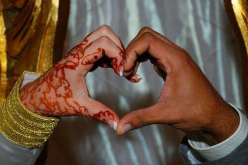 love, hands and henna