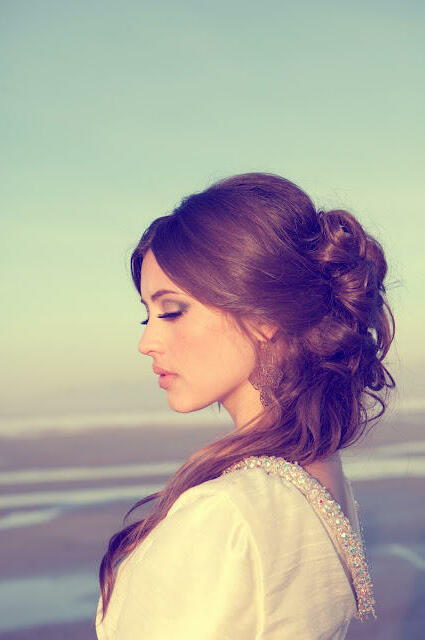 makeup, lips and curls