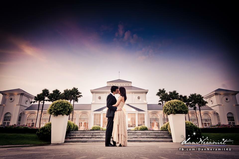 love, house, romantic and kiss